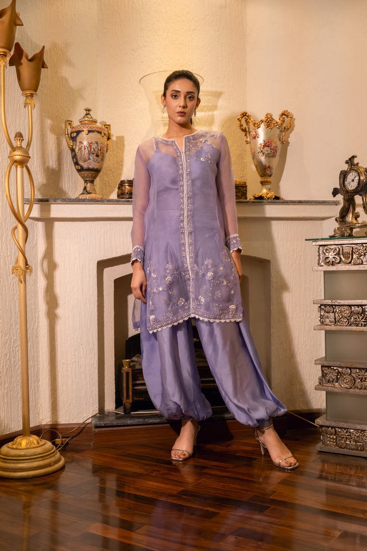 Serene Bliss – Amina.Khalid.official